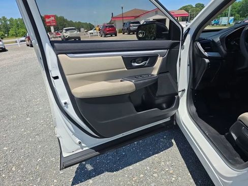 Used 2018 Honda CR-V LX image 35