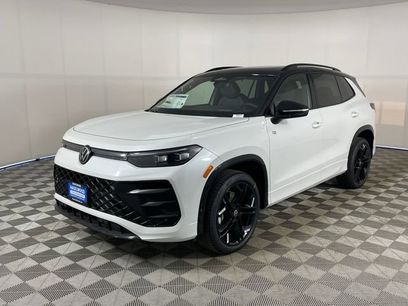 New 2026 Volkswagen Tiguan SE R-Line
