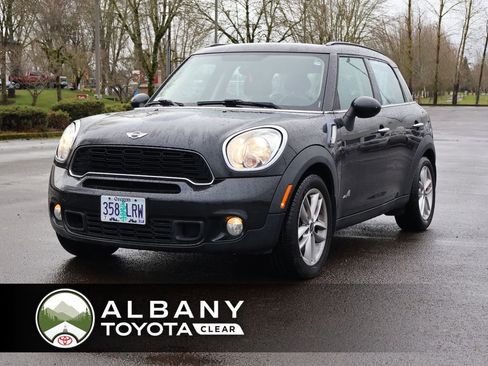 Used 2014 MINI Cooper Countryman S image 1