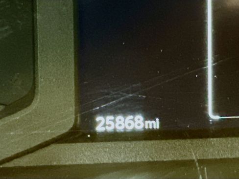 Used 2025 Toyota 4Runner SR5 image 18