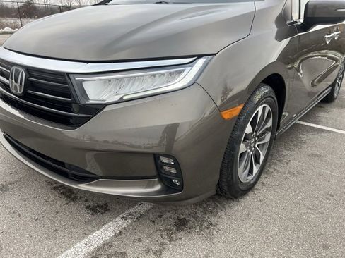 Used 2023 Honda Odyssey EX-L image 3