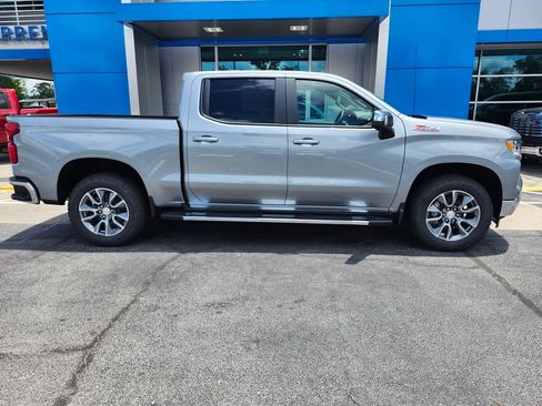 New 2026 Chevrolet Silverado 1500 LT w/ All Star Edition Plus AWD/4WD image 3