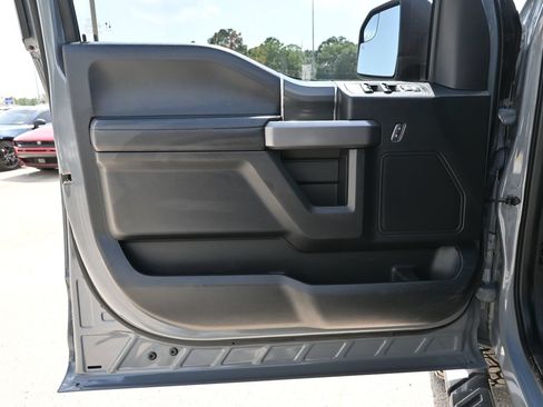 Used 2020 Ford F150 XLT w/ Equipment Group 302A Luxury AWD/4WD image 7