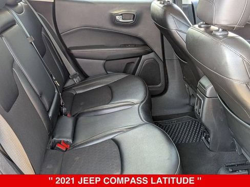 Used 2021 Jeep Compass Latitude w/ Convenience Group AWD/4WD image 35