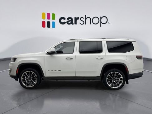 Used 2022 Jeep Wagoneer Series III w/ Premium Group I image 2