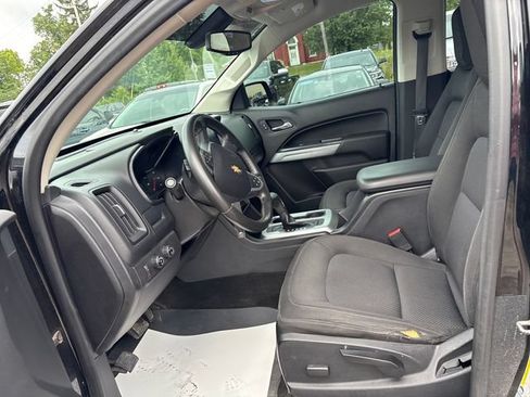 Used 2016 Chevrolet Colorado LT w/ Midnight Edition AWD/4WD image 8