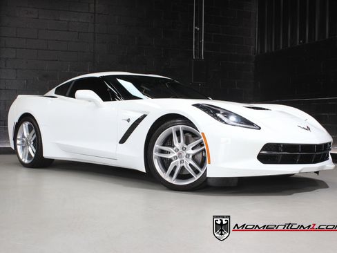 Used 2019 Chevrolet Corvette Stingray Coupe image 1