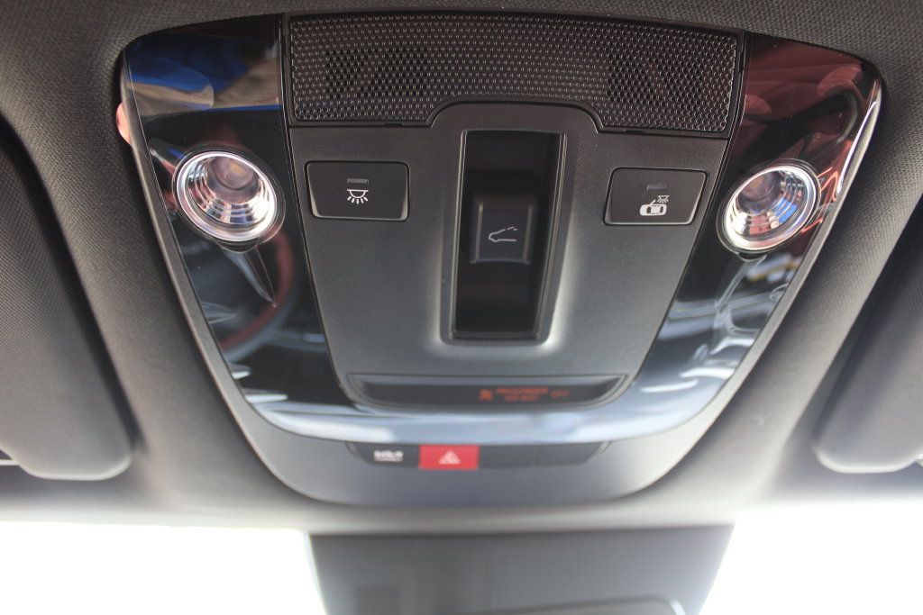New 2026 Kia Sportage SX AWD/4WD image 60