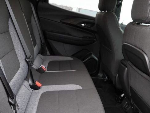 Used 2023 Chevrolet TrailBlazer LT w/ Convenience Package image 16