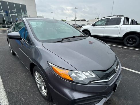 Used 2014 Honda Civic LX image 1