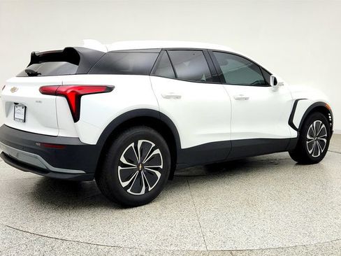 Used 2024 Chevrolet Blazer EV LT AWD/4WD image 5
