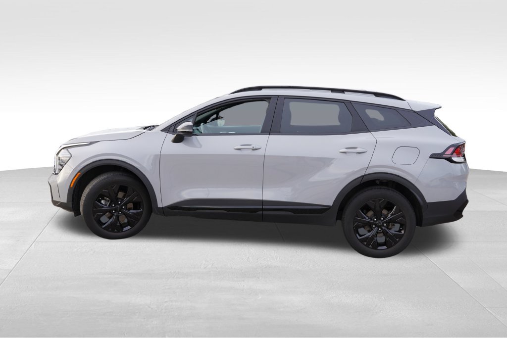 Certified 2025 Kia Sportage X-Line w/ Premium Package AWD/4WD image 9