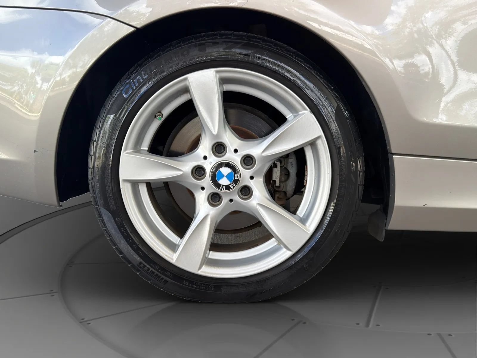 Used 2012 BMW 128i Convertible RWD image 23