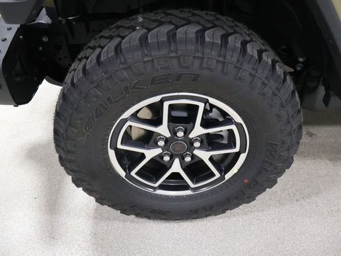 New 2026 Jeep Gladiator Rubicon AWD/4WD image 7