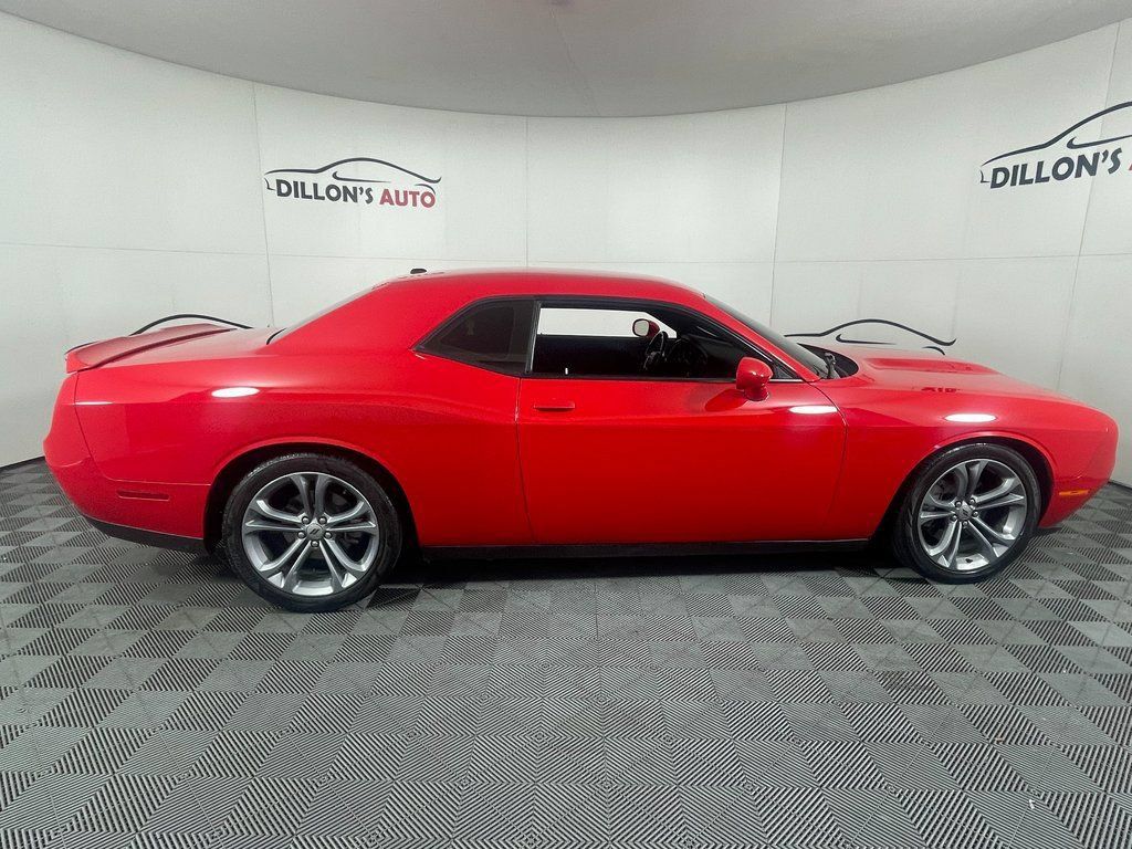 Used 2021 Dodge Challenger R/T RWD image 9
