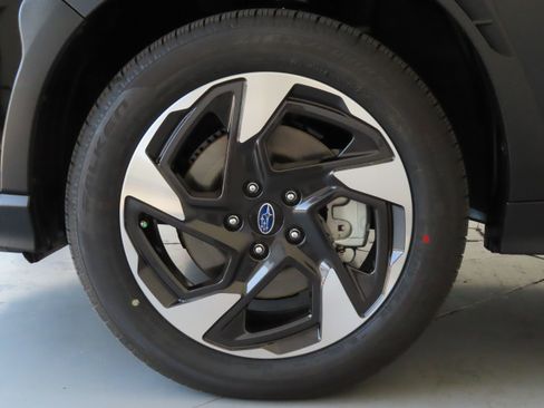 New 2025 Subaru Crosstrek 2.5i Limited image 30