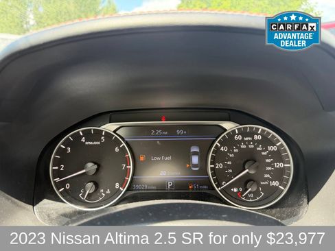 Used 2023 Nissan Altima 2.5 SR w/ SR Premium Package AWD/4WD image 14