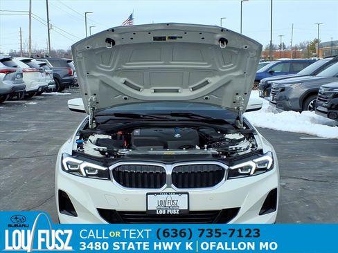 Used 2023 BMW 330e image 32