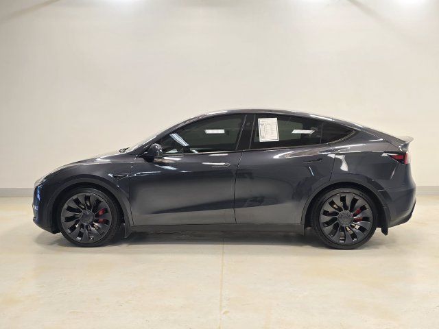 Used 2024 Tesla Model Y Performance AWD/4WD image 30