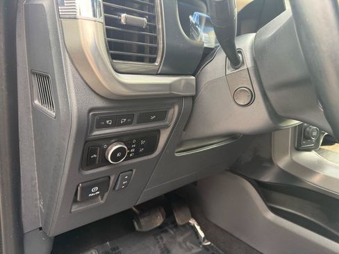 Used 2024 Ford F150 Lariat w/ Equipment Group 502A High AWD/4WD image 17