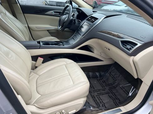 Used 2014 Lincoln MKZ AWD w/ Equipment Group 101A Select image 16