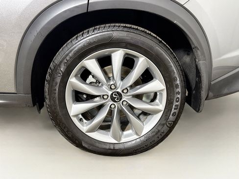 Used 2021 INFINITI QX50 Luxe AWD/4WD image 29