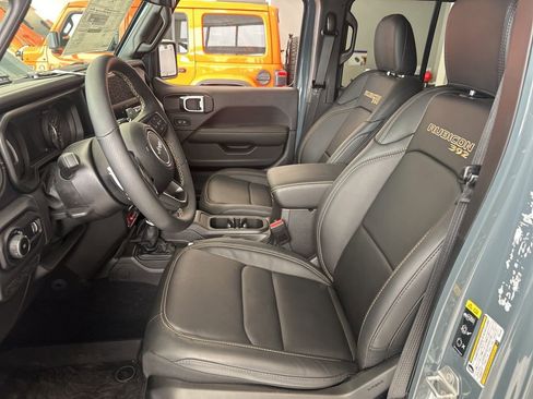 New 2025 Jeep Wrangler Unlimited Rubicon 392 image 25