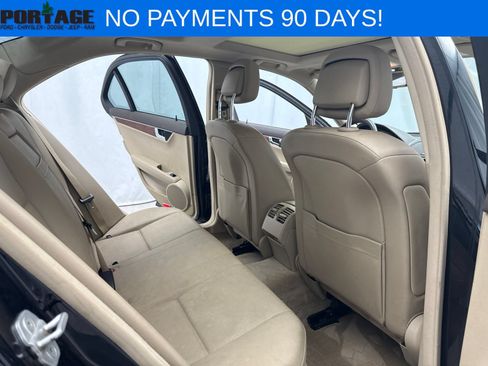 Used 2011 Mercedes-Benz C 300 4MATIC Sedan image 29