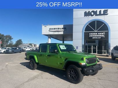 New 2025 Jeep Gladiator Sport