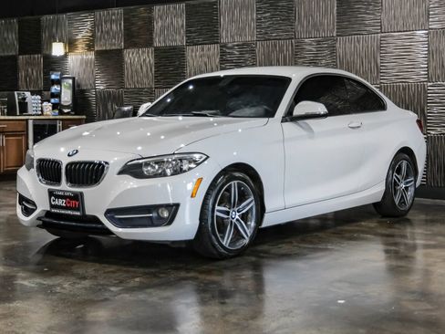 Used 2017 BMW 230i Coupe image 6