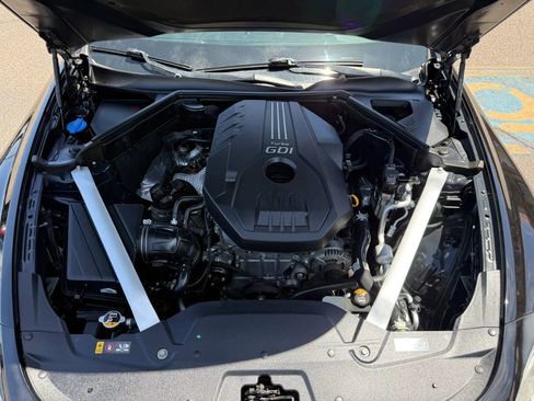 Used 2018 Kia Stinger Premium RWD image 45