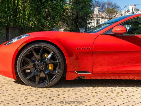 Used 2018 Karma Revero Luxury image 2