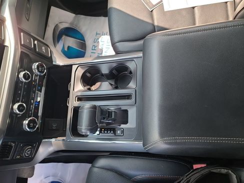 Used 2021 Ford F150 Lariat AWD/4WD image 11