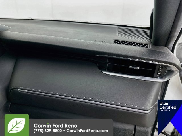 Used 2021 Toyota Venza Limited AWD/4WD image 35