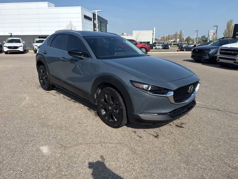 Used 2023 MAZDA CX-30 AWD 2.5 S w/ Preferred Package image 3