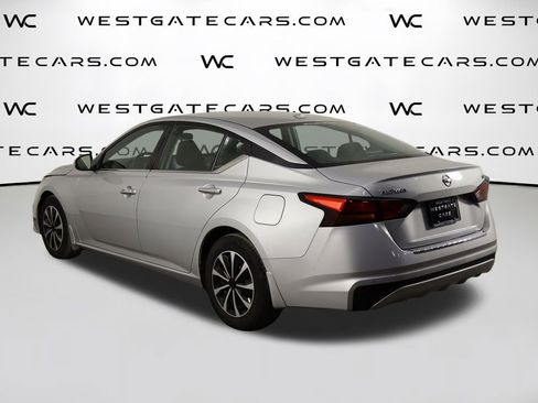 Used 2022 Nissan Altima 2.5 SV FWD image 43