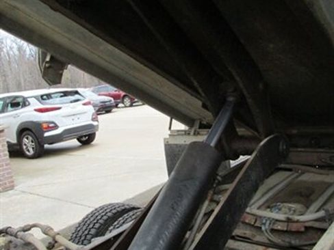 Used 2007 Ford F350 4x4 Regular Cab DRW Super Duty image 9