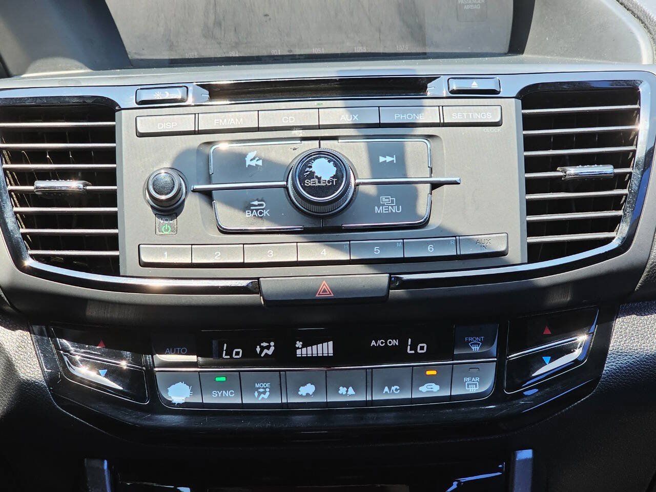 Used 2017 Honda Accord Sport image 21
