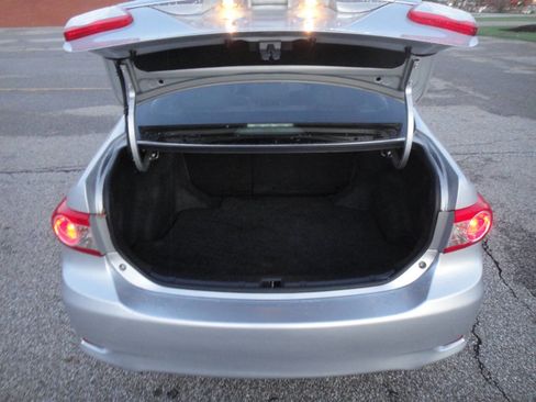 Used 2012 Toyota Corolla L image 21