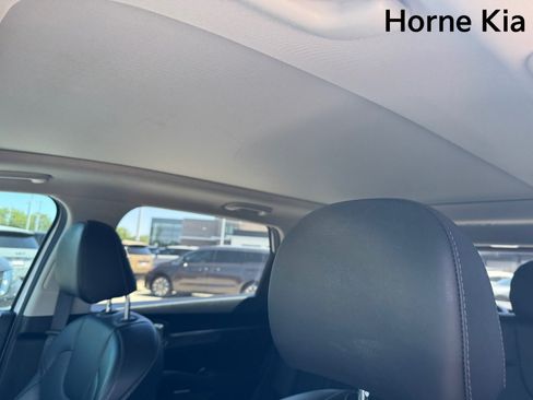 Certified 2023 Kia Sorento SX AWD/4WD image 25