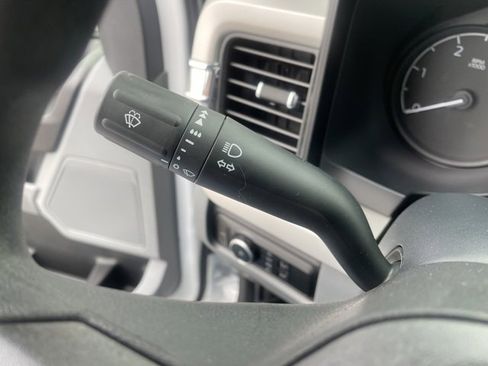 New 2024 Ford F550 4x4 Regular Cab Super Duty image 35