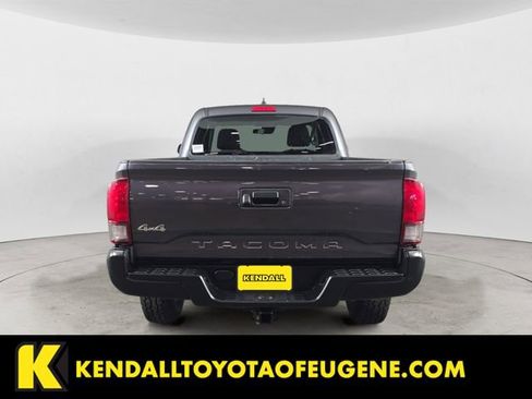 Used 2022 Toyota Tacoma SR image 4