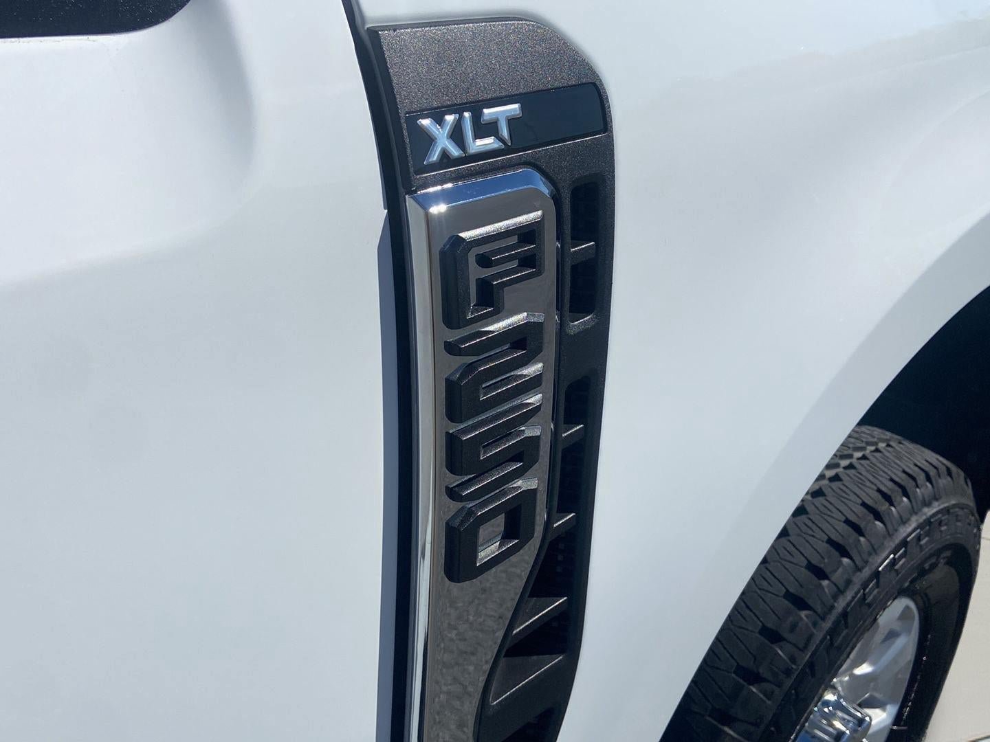 Used 2024 Ford F250 XLT AWD/4WD image 12