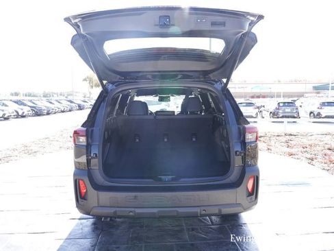 Used 2026 Subaru Outback Premium image 16
