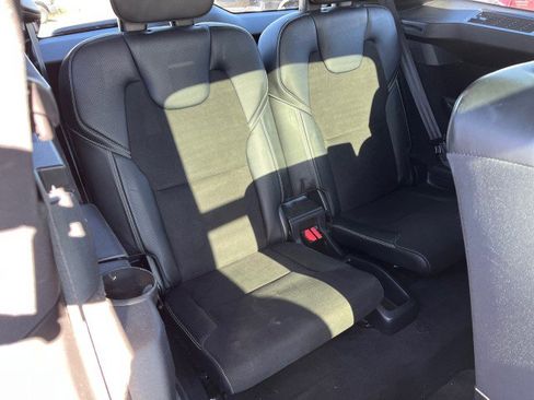 Used 2019 Volvo XC90 T6 R-Design w/ Advanced Package image 20