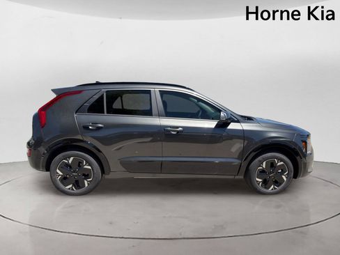 New 2026 Kia Niro Wave FWD image 3