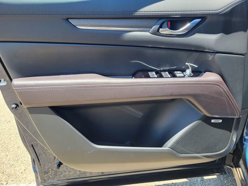 Used 2025 MAZDA CX-5 Signature image 6