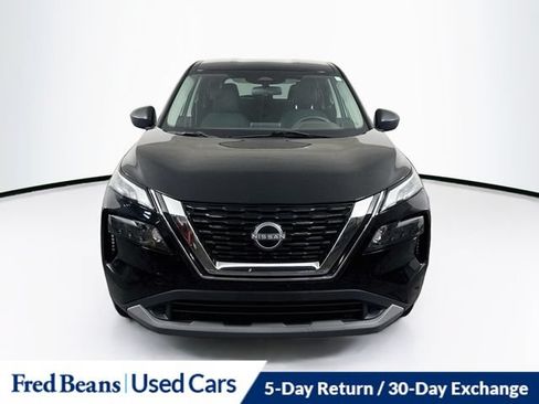 Used 2023 Nissan Rogue S AWD/4WD image 2