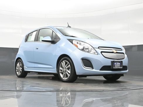 Used 2015 Chevrolet Spark LT FWD image 30
