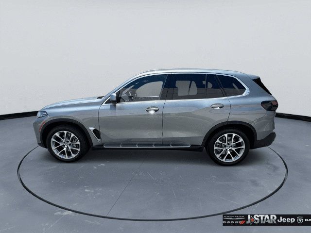 Used 2025 BMW X5 xDrive40i w/ Climate Comfort Package AWD/4WD image 8